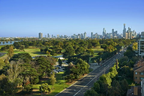 Mercure Melbourne Albert Park - Tourism Caloundra 23