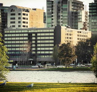 Mercure Melbourne Albert Park - Tourism Caloundra