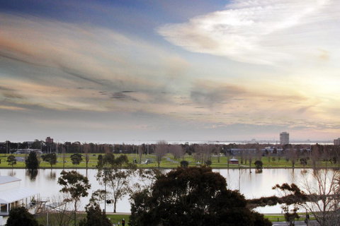 Mercure Melbourne Albert Park - Tourism Caloundra 25