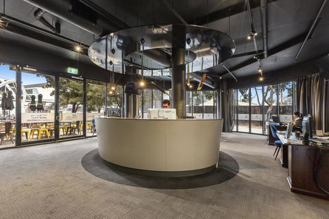 Melbourne Holiday Apartments Flinders Wharf - Tourism Caloundra 8