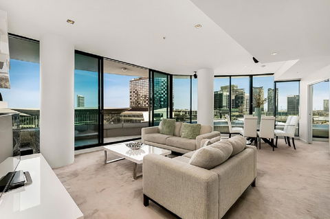 Melbourne Holiday Apartments Flinders Wharf - Tourism Caloundra 28
