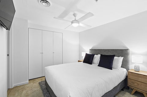 Melbourne Holiday Apartments Flinders Wharf - Tourism Caloundra 21