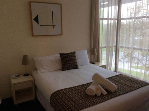 Phillip Island Apartments - Tourism Caloundra 24