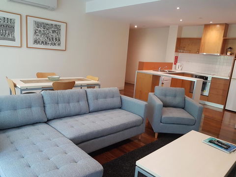 Phillip Island Apartments - Tourism Caloundra 2