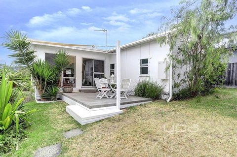 Dromana Holiday Beach House - Tourism Caloundra 14