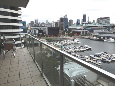 AKOM AT Docklands - Tourism Caloundra 0