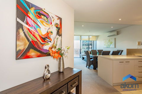 AKOM AT Docklands - Tourism Caloundra 3