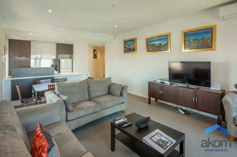 AKOM AT Docklands - Tourism Caloundra 15