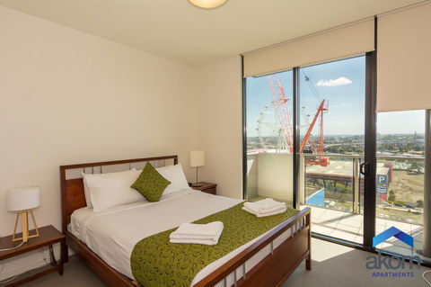 AKOM AT Docklands - Tourism Caloundra 11