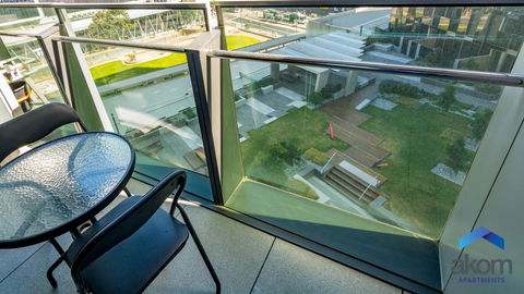 AKOM AT Docklands - Tourism Caloundra 20