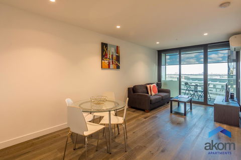 AKOM AT Docklands - Tourism Caloundra 24