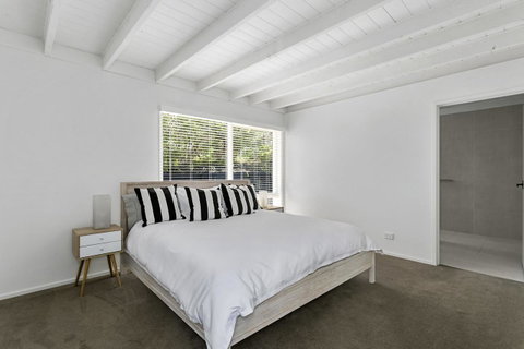 Oasis On Grange - Tourism Caloundra 11