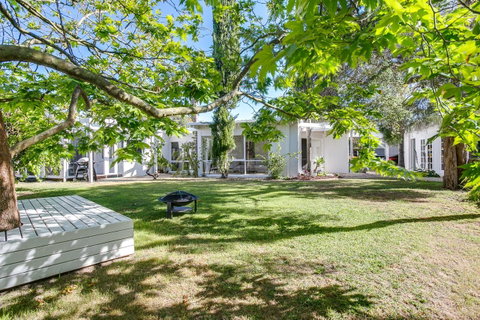 Oasis On Grange - Tourism Caloundra 0