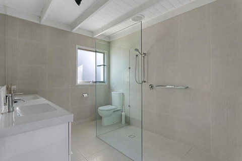 Oasis On Grange - Tourism Caloundra 14