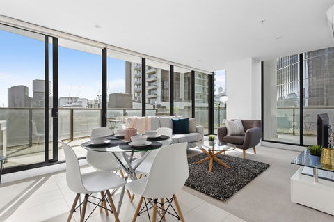 Complete Host Tiara Apartments - Tourism Caloundra 0