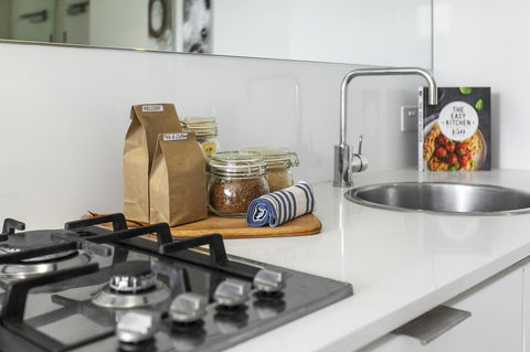 Complete Host Tiara Apartments - Tourism Caloundra 25