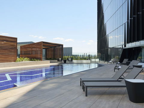 Vibe Hotel Melbourne Docklands - Tourism Caloundra 9