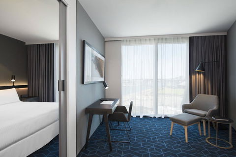 Vibe Hotel Melbourne Docklands - Tourism Caloundra 37