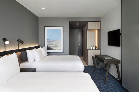 Vibe Hotel Melbourne Docklands - Tourism Caloundra 42