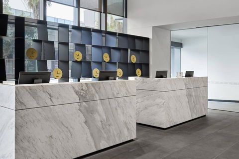 Vibe Hotel Melbourne Docklands - Tourism Caloundra 39