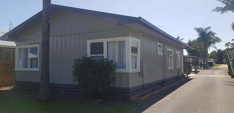 Echo Beach Tourist Park - Tourism Caloundra 2