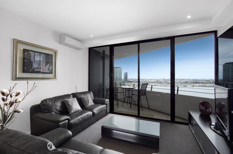 Docklands Private Collection - NEWQUAY - Tourism Caloundra 26