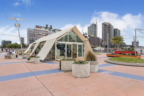 Docklands Private Collection - NEWQUAY - Tourism Caloundra 22