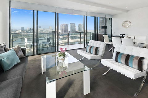 Docklands Private Collection - NEWQUAY - Tourism Caloundra 23