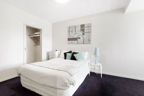 Docklands Private Collection - NEWQUAY - Tourism Caloundra 37
