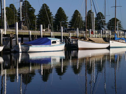 Eastern Beach Holiday Units - Tourism Caloundra 9