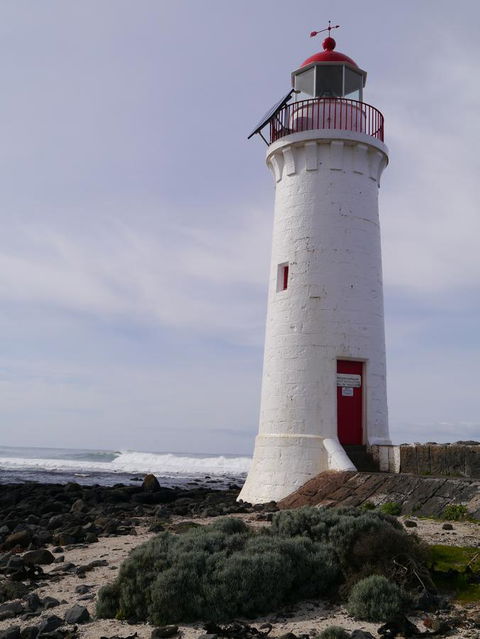 Eastern Beach Holiday Units - Tourism Caloundra 8
