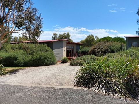 Rural 5 Star Villa\'s With Resort Amenities - Tourism Caloundra 23