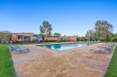 Rural 5 Star Villa\'s With Resort Amenities - Tourism Caloundra 17