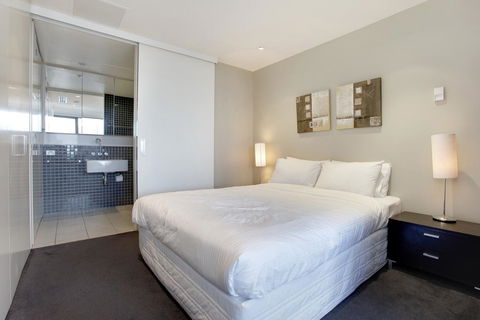 Corporate Keys - Freshwater Place - Tourism Caloundra 27