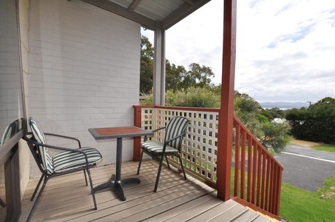 Ballymena Holiday Units - Tourism Caloundra 4