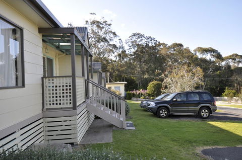 Ballymena Holiday Units - Tourism Caloundra 3