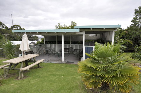 Ballymena Holiday Units - Tourism Caloundra 1