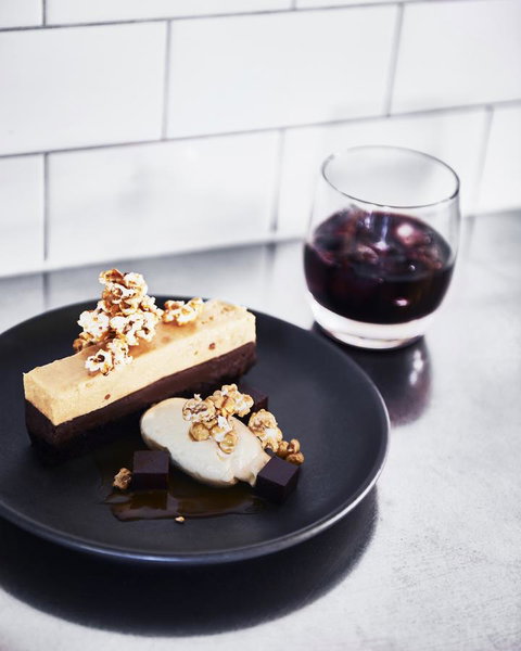 Plough Hotel - Tourism Caloundra 20