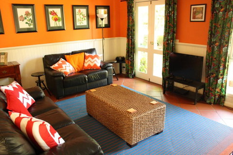 Merrimeet Cottages - Tourism Caloundra 13