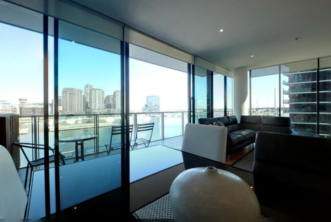 ACD Apartments - Tourism Caloundra 9