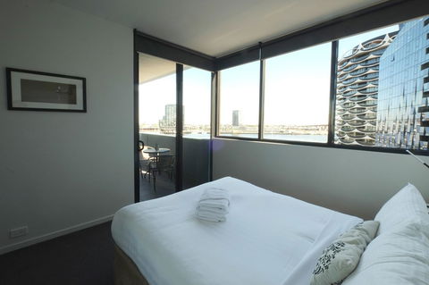 ACD Apartments - Tourism Caloundra 18