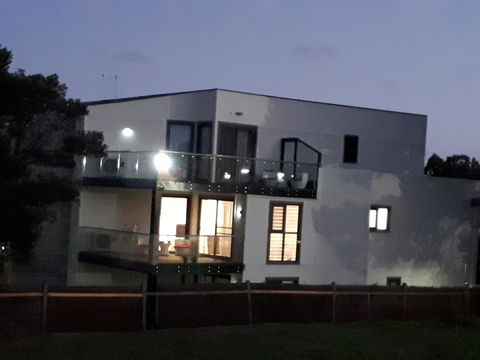 Apartments In Phillip Island Towers - Block C - Tourism Caloundra 21