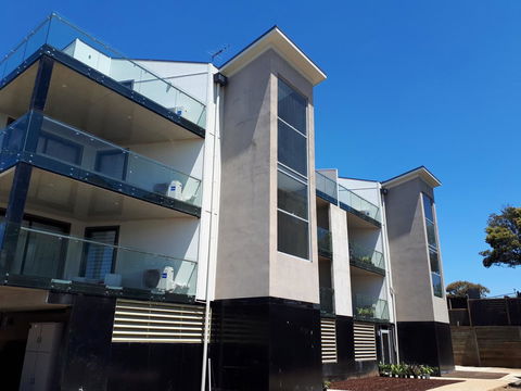 Apartments In Phillip Island Towers - Block C - Tourism Caloundra 32