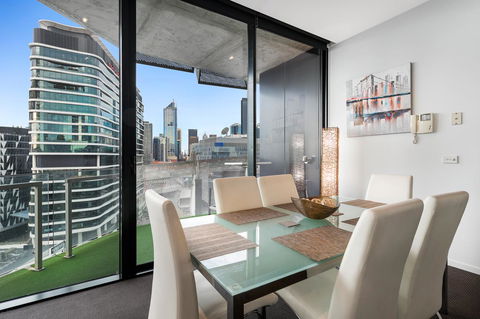 Docklands Executive Apartments - Melbourne - Tourism Caloundra 36