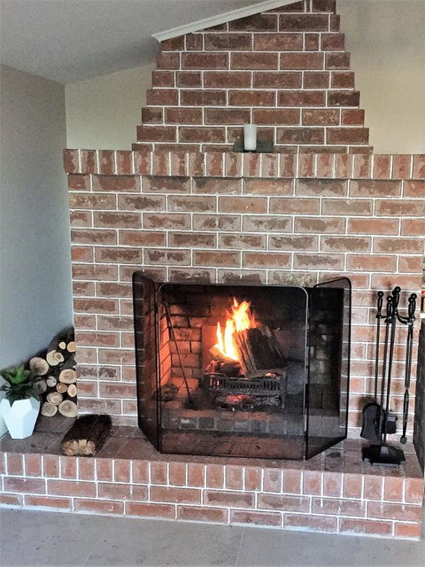 The Cosy Bungalow - Tourism Caloundra 6