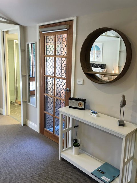 The Cosy Bungalow - Tourism Caloundra 1