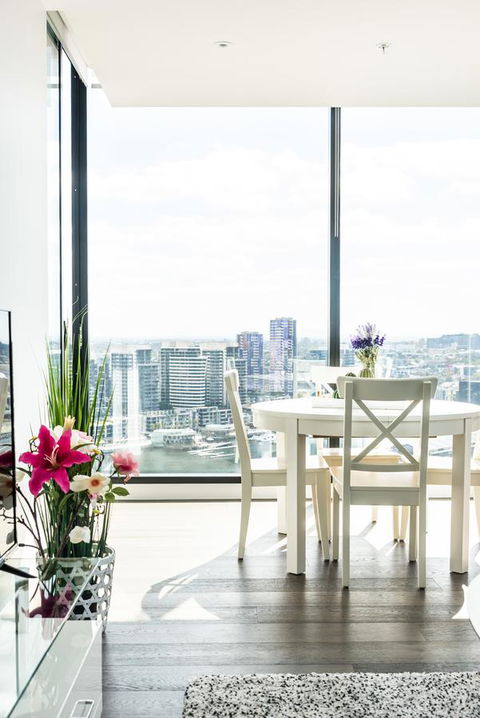 Melbourne Private Apartments - Collins Wharf Waterfront, Docklands - Tourism Caloundra 5
