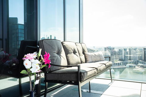 Melbourne Private Apartments - Collins Wharf Waterfront, Docklands - Tourism Caloundra 4