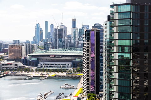 Melbourne Private Apartments - Collins Wharf Waterfront, Docklands - Tourism Caloundra 3