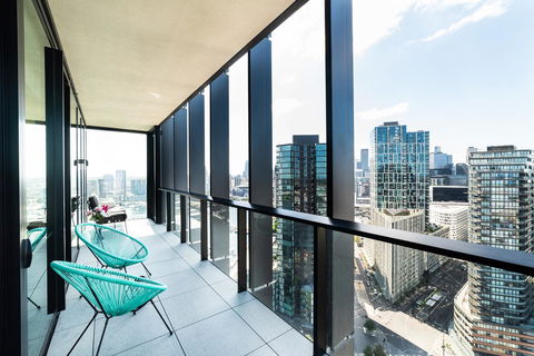 Melbourne Private Apartments - Collins Wharf Waterfront, Docklands - Tourism Caloundra 7